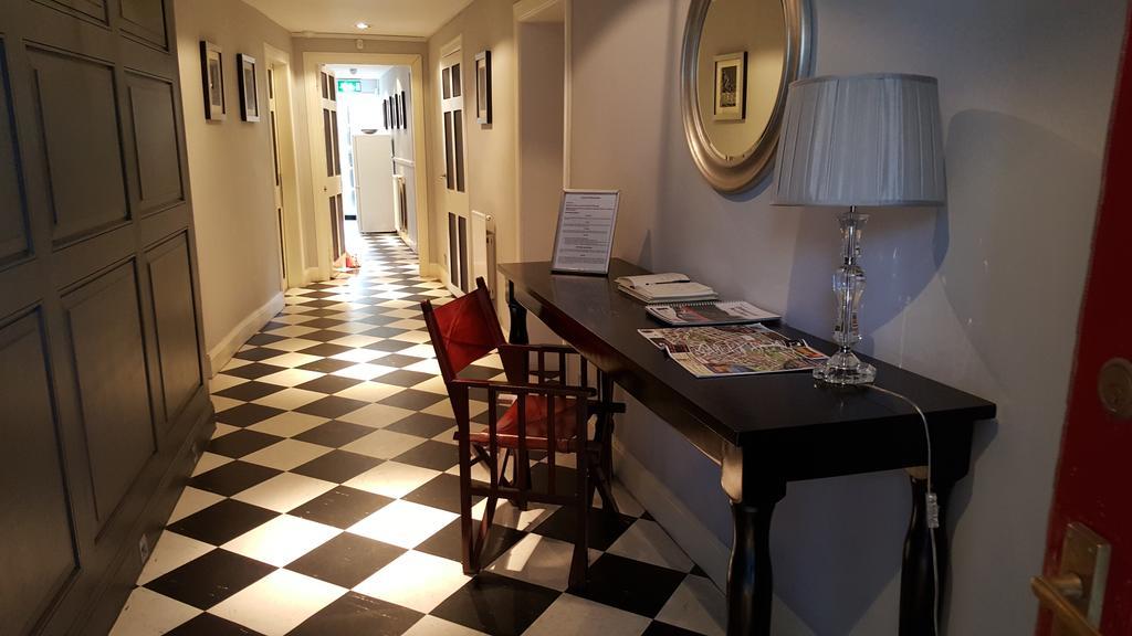 City Retreat Edinburgh Aparthotels Room photo